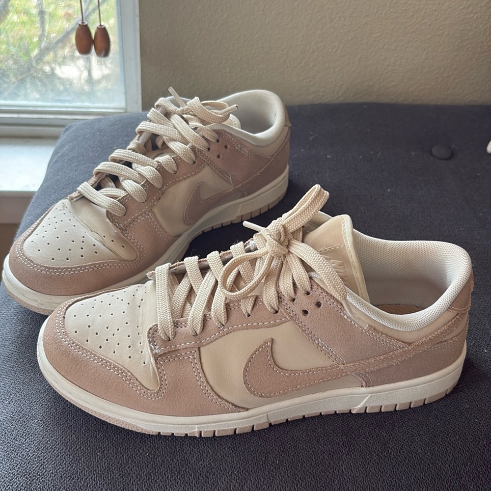 Nike Women's Low-Top Athletic Sneakers in Beige/Tan